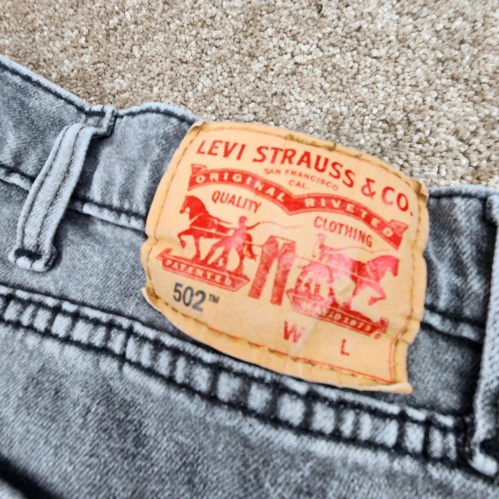 Levi's 502 Regular Taper Fit Jeans Men's W45‎ L32 Gray Wash Denim Pants